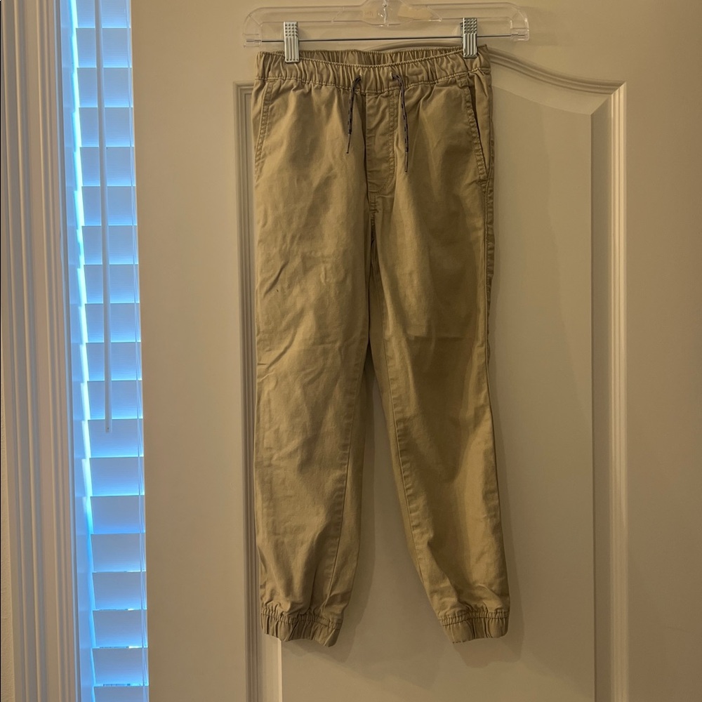 Gap khaki joggers medium 8-9 - Picture 2 of 4
